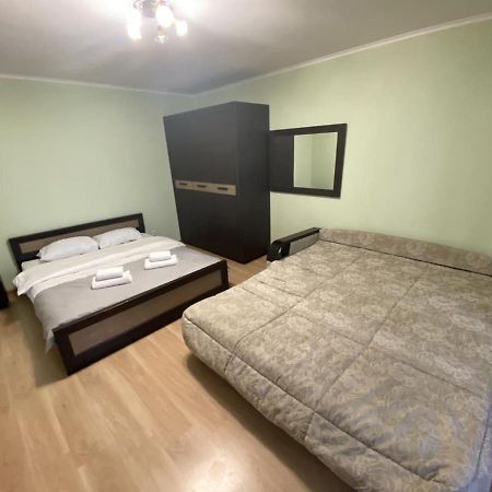 Cityapartments Kyiv Post Square Buitenkant foto